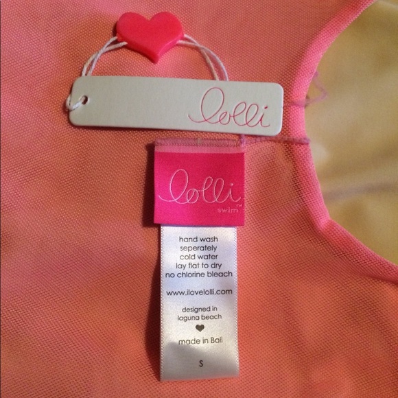 Lolli Women's Pink Barbie One Piece Swimsuit NWT Sz-Small - Picture 4 of 6